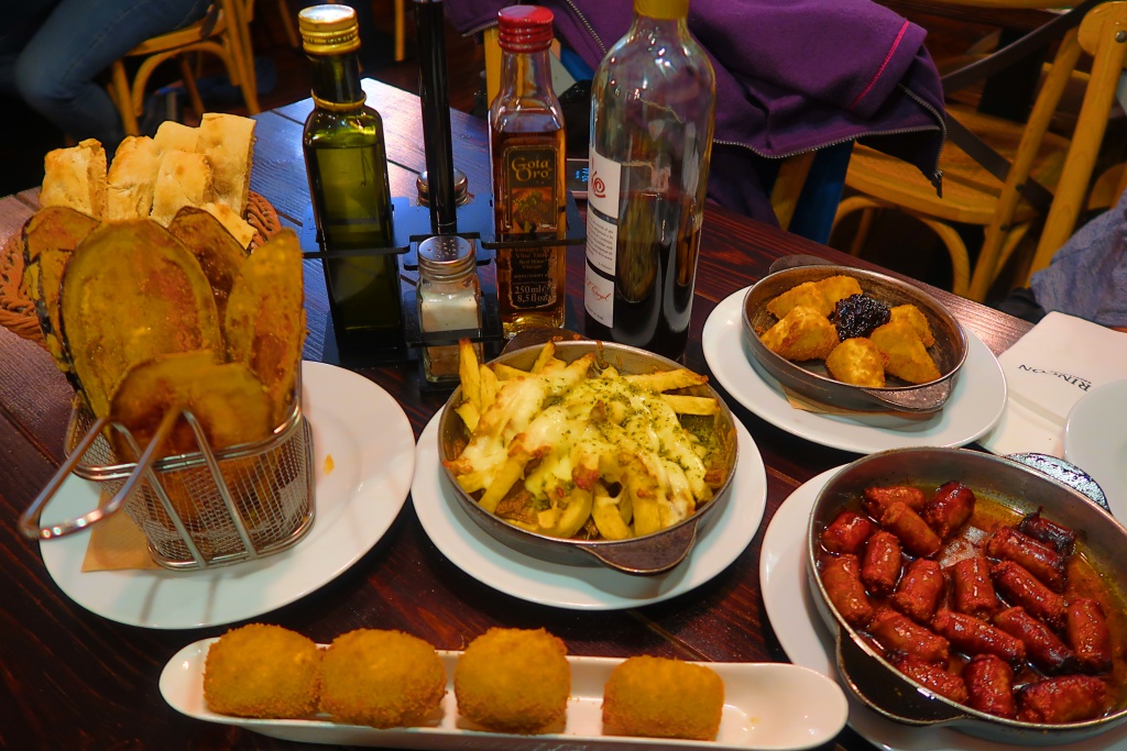 5-must-try-tapas-in-seville-tiggerbird-s-travels